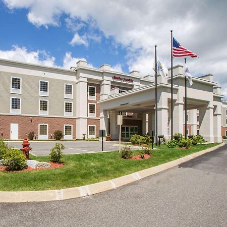 Hampton Inn & Suites Berkshires-Lenox Exteriör bild