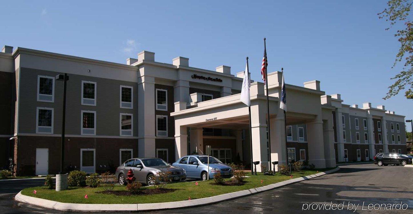 Hampton Inn & Suites Berkshires-Lenox Exteriör bild
